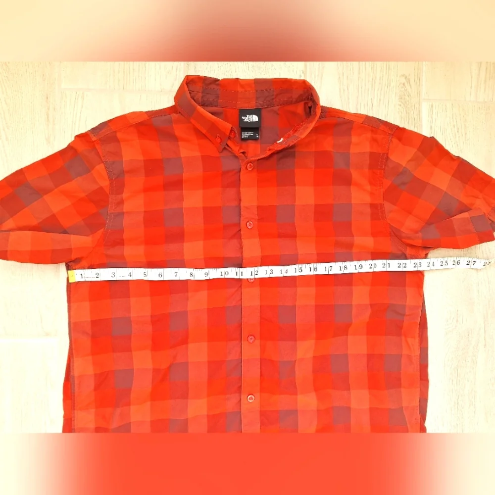 The North Face men's lightweight red orange plaid short-sleeved button-down - XL